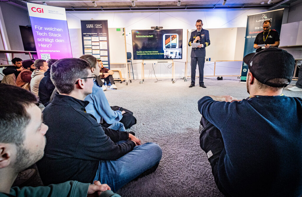 Der Kommandeur des ZCO gibt Einblicke.